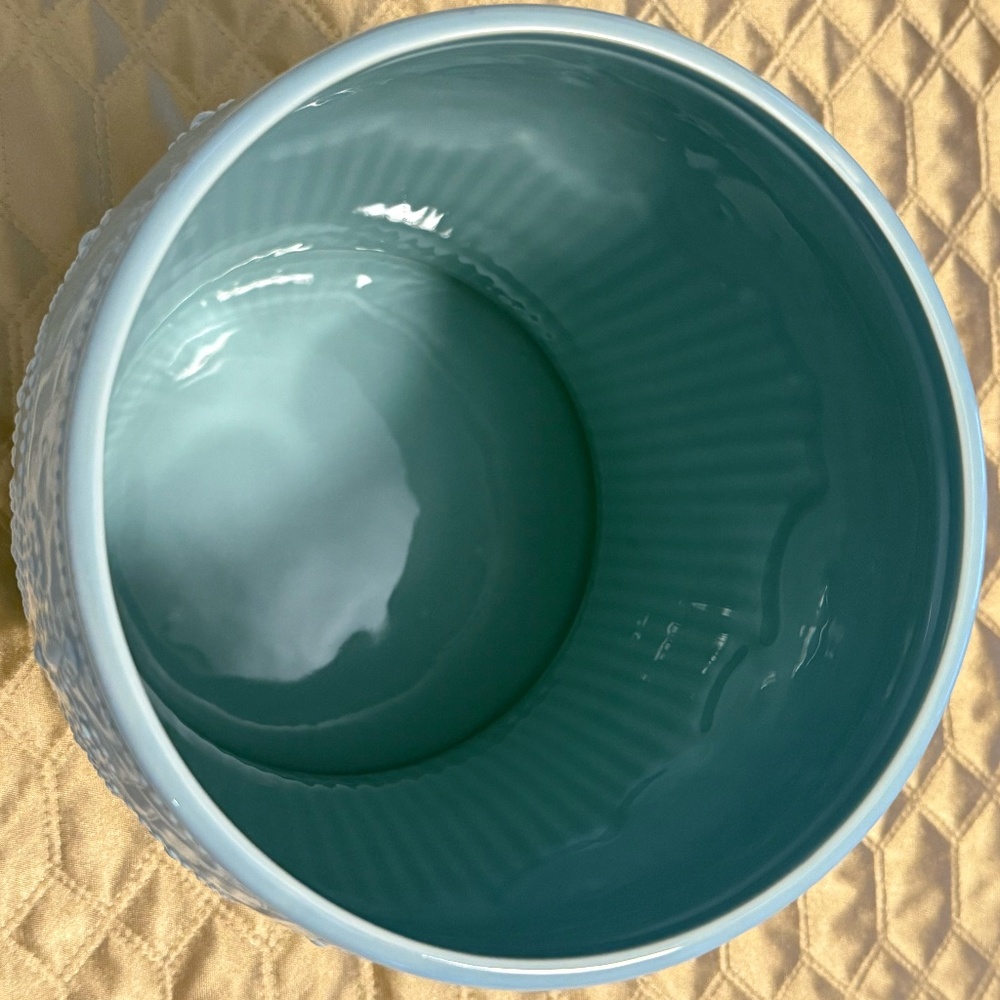 NWOT LENOX AMERICAN BY DESIGN FRENCH PERLE GROOVE CERAMIC WASTEBASKET Ice Blue - Picture 6 of 9